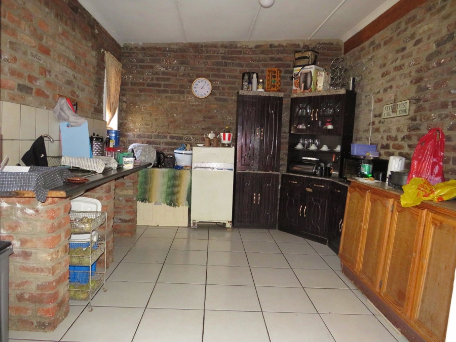 5 Bedroom Property for Sale in Colesberg Northern Cape